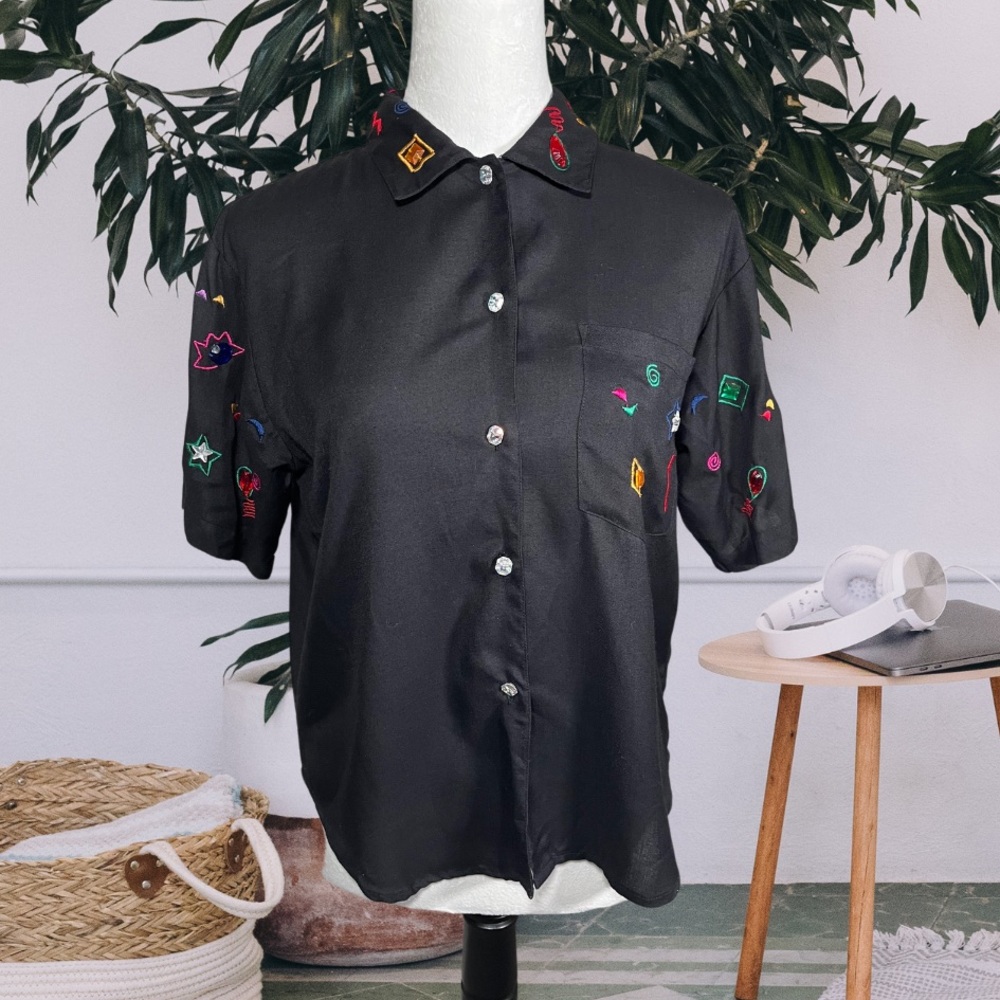 Vintage 80s Embroidered Button Down Blouse